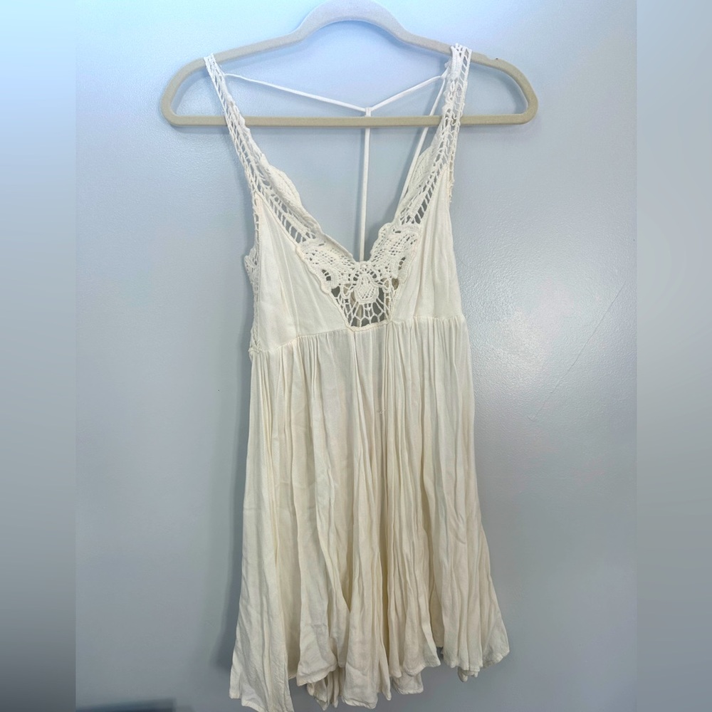 White laced mini dress